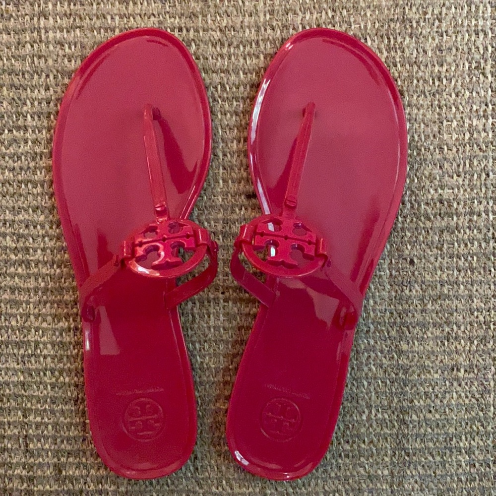 TORY BURCH Hot Pink Jelly Thong Sandals